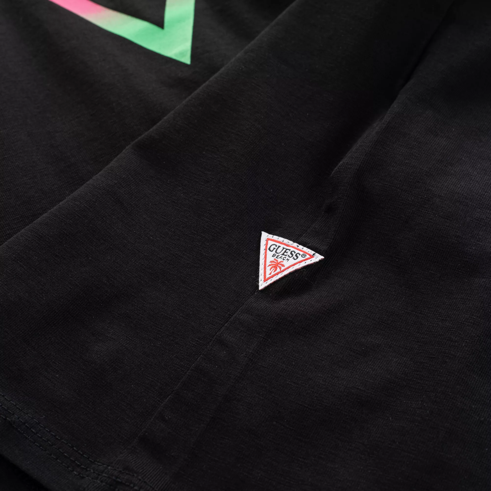 Guess ss cn new triangle palm tee xxl (obrázek 6)