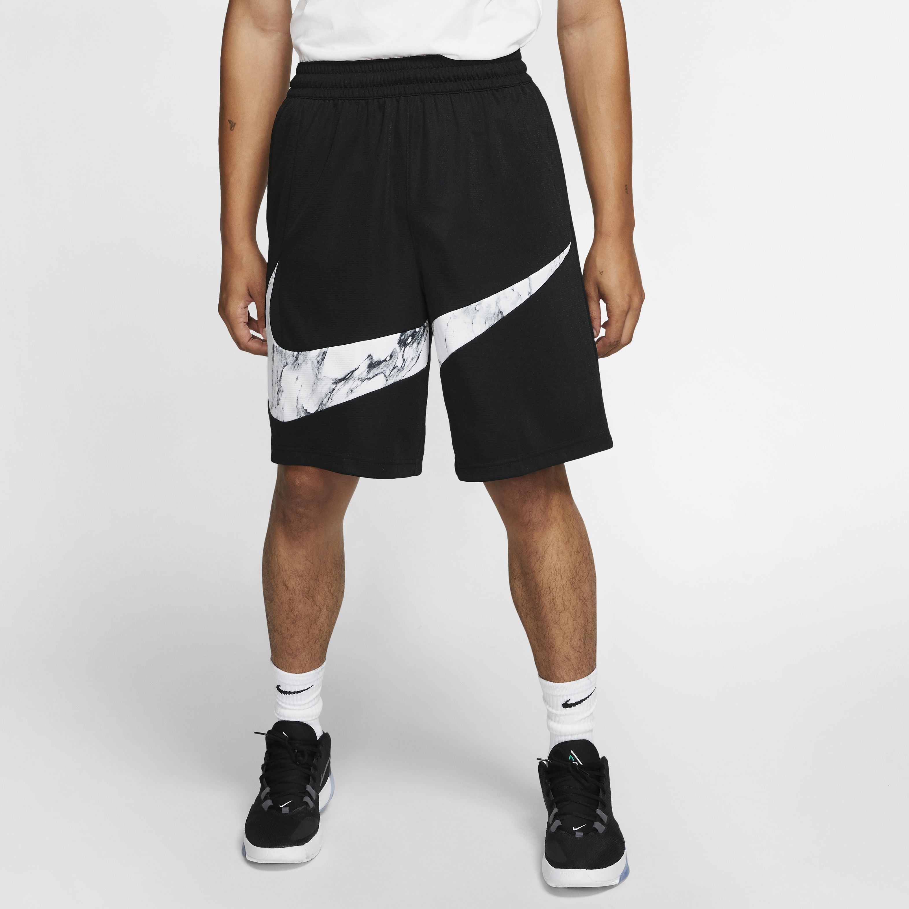 Больше shorts. Шорты Nike Dri Fit. Шорты Nike Dri Fit big Swoosh. Шорты Nike Dri-Fit 2.0. Шорты Nike Dri Fit Basketball.