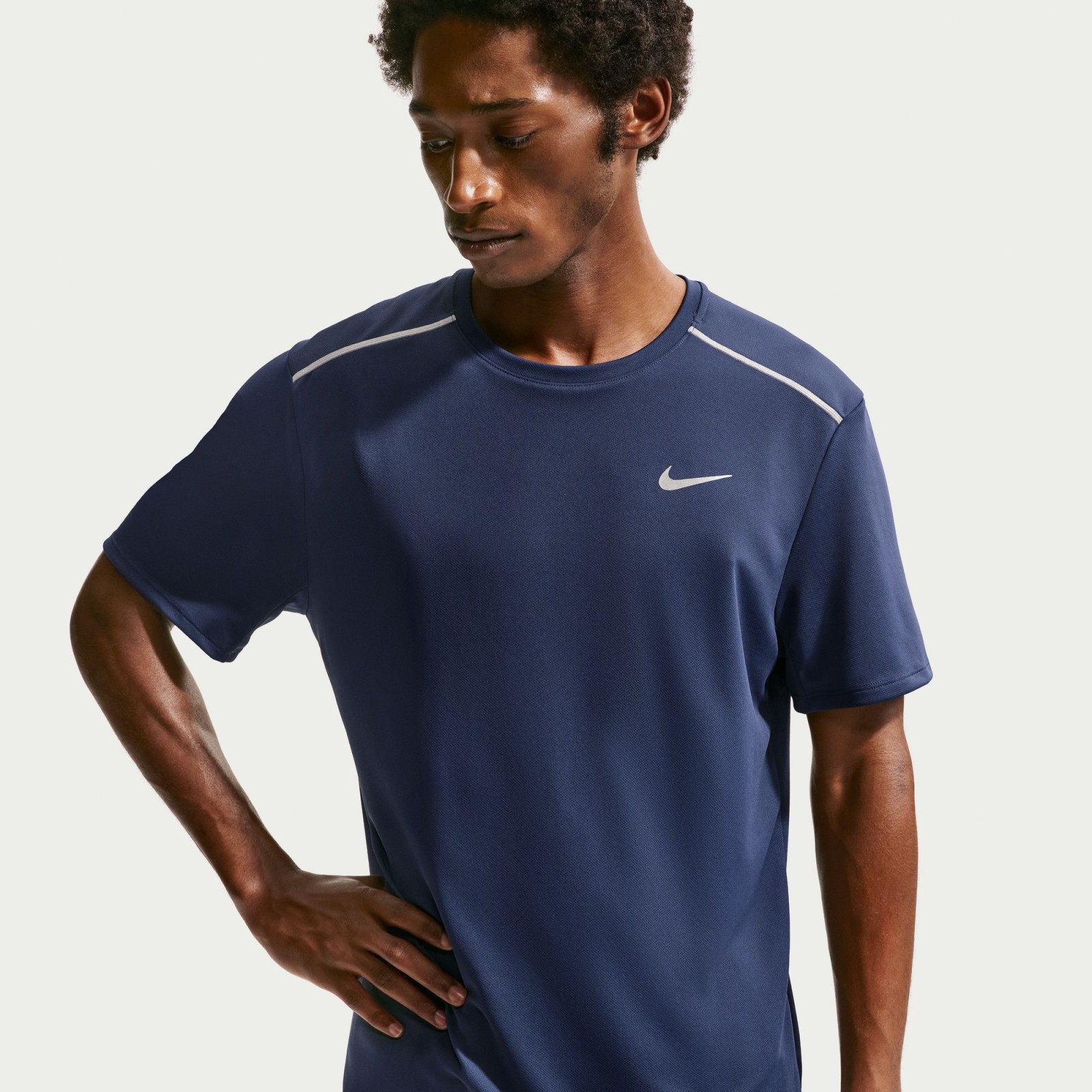 Nike Miler M