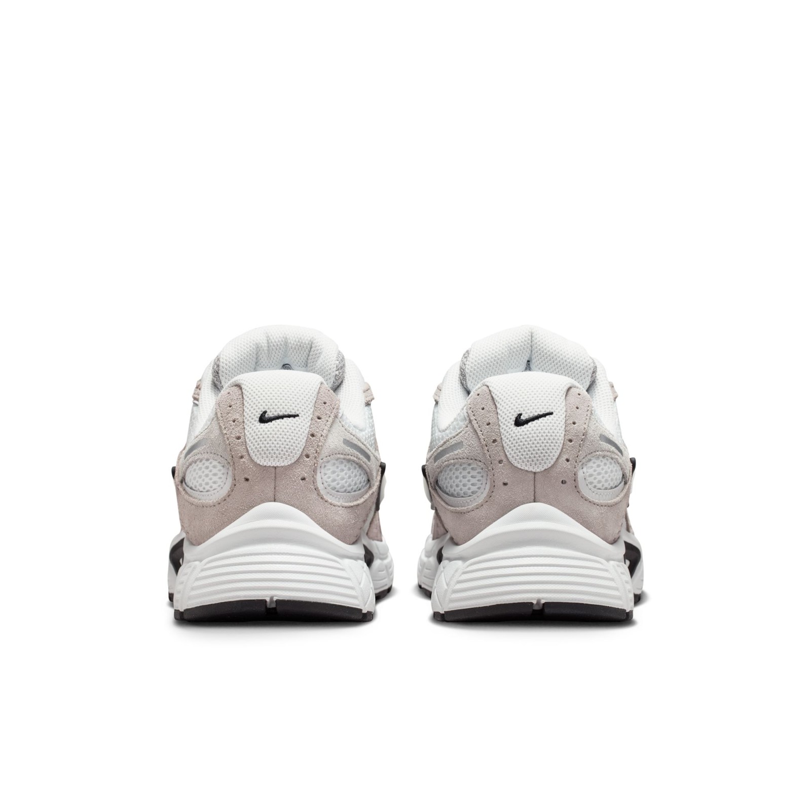 Nike V5 RNR Suede 44 (obrázek 5)