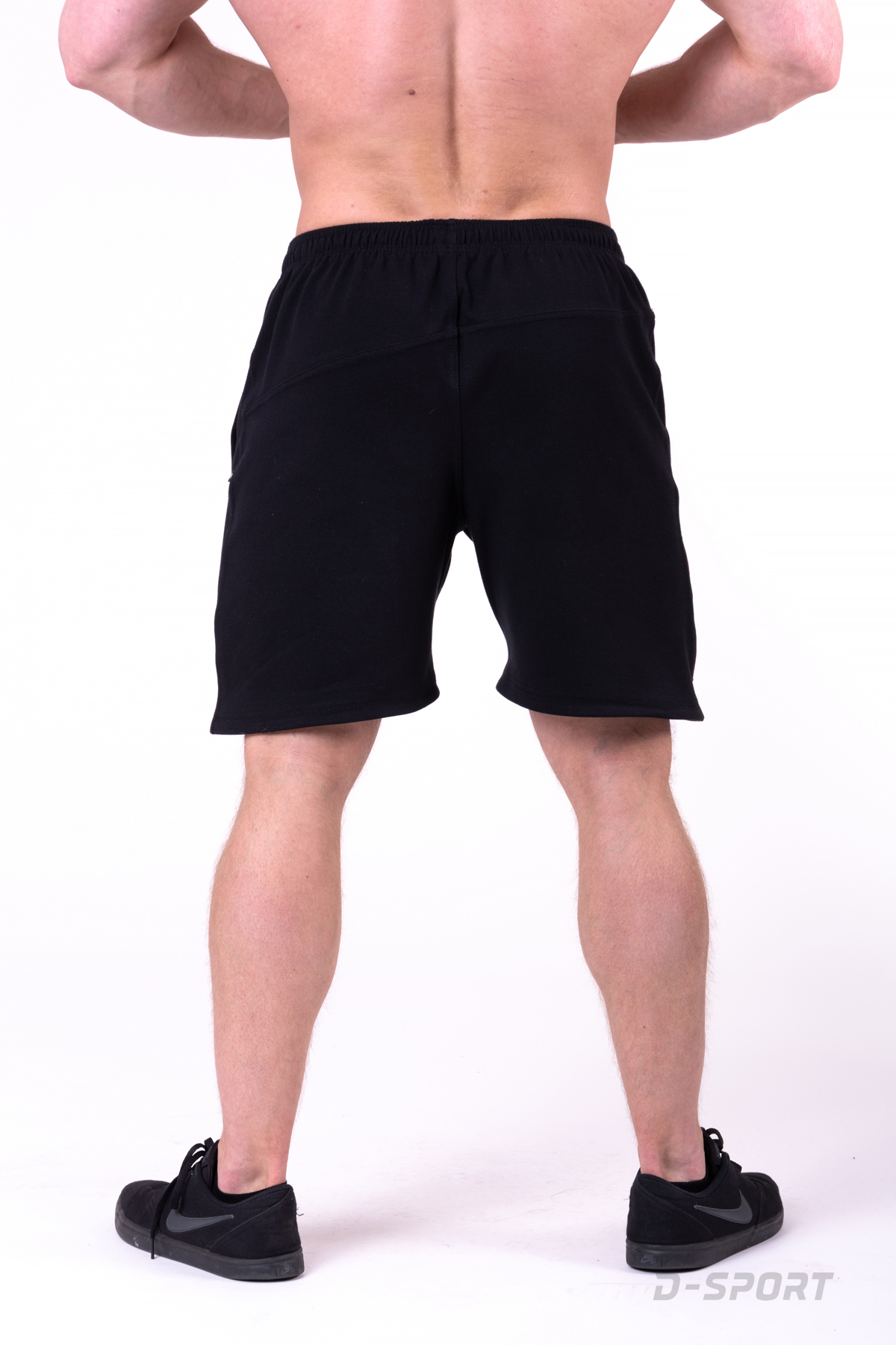 NEBBIA Red Label shorts