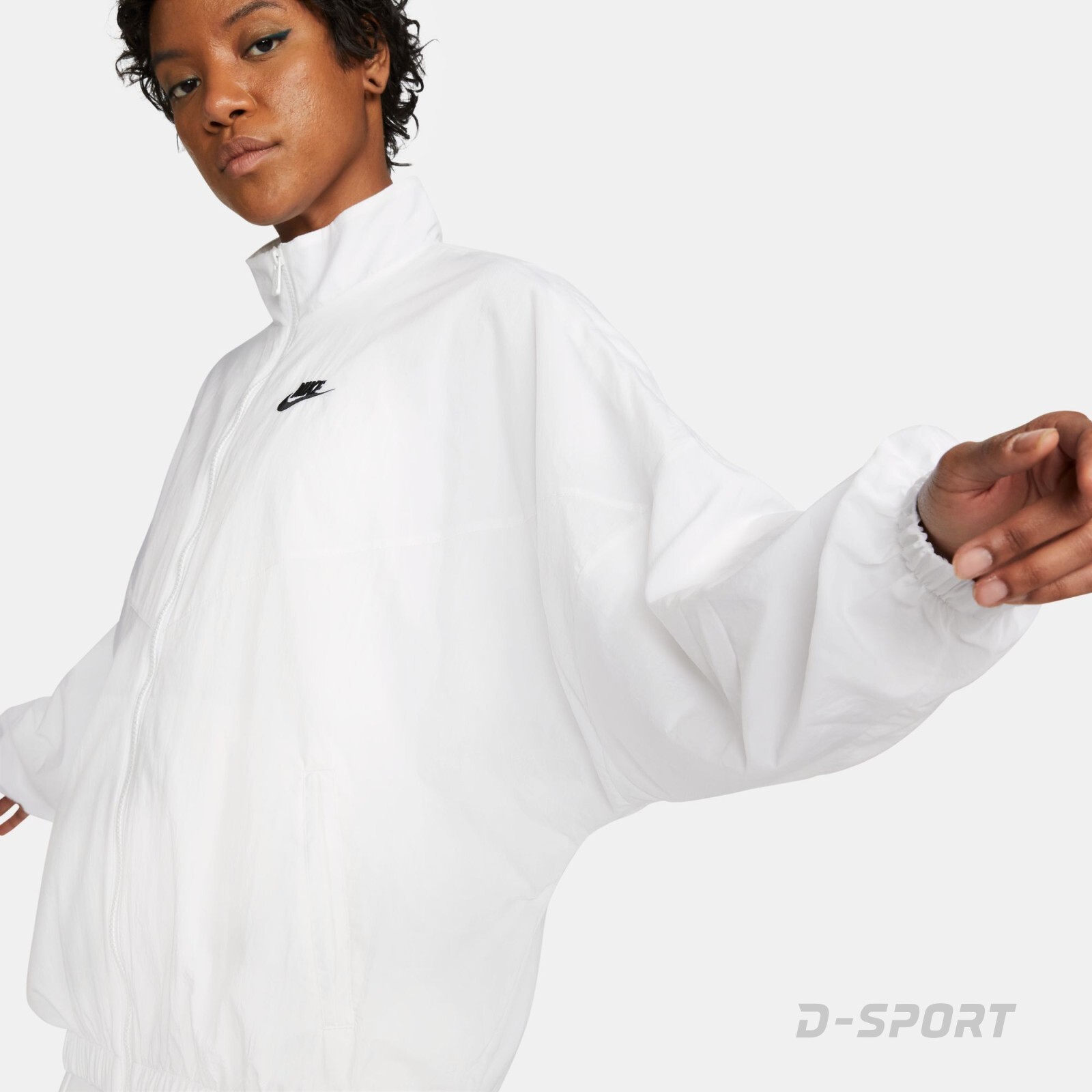 Nike Sportswear Essential Windrunner