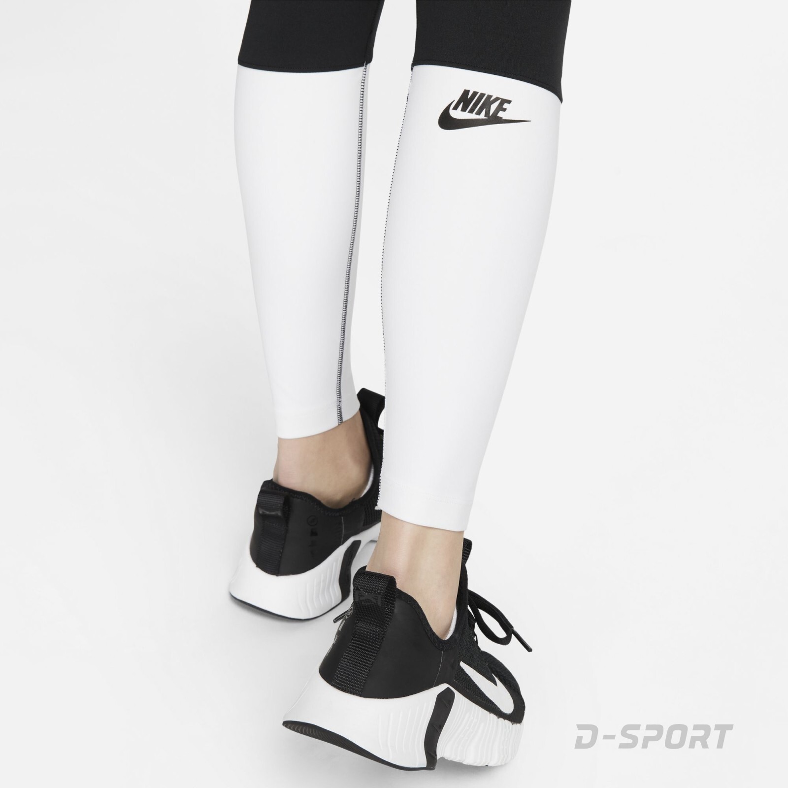 Nike Dri-FIT One