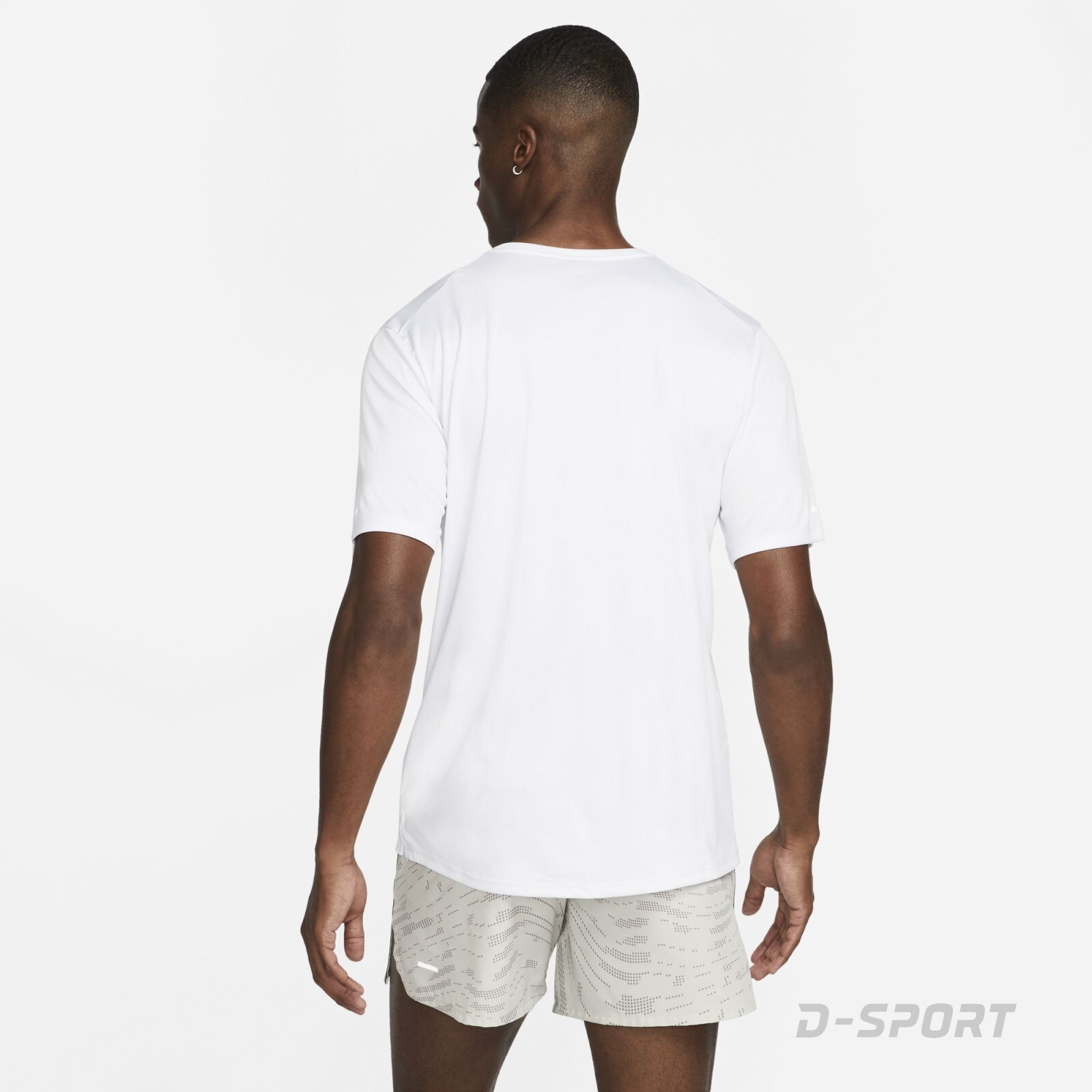 Nike Dri-FIT UV Run Division Miler