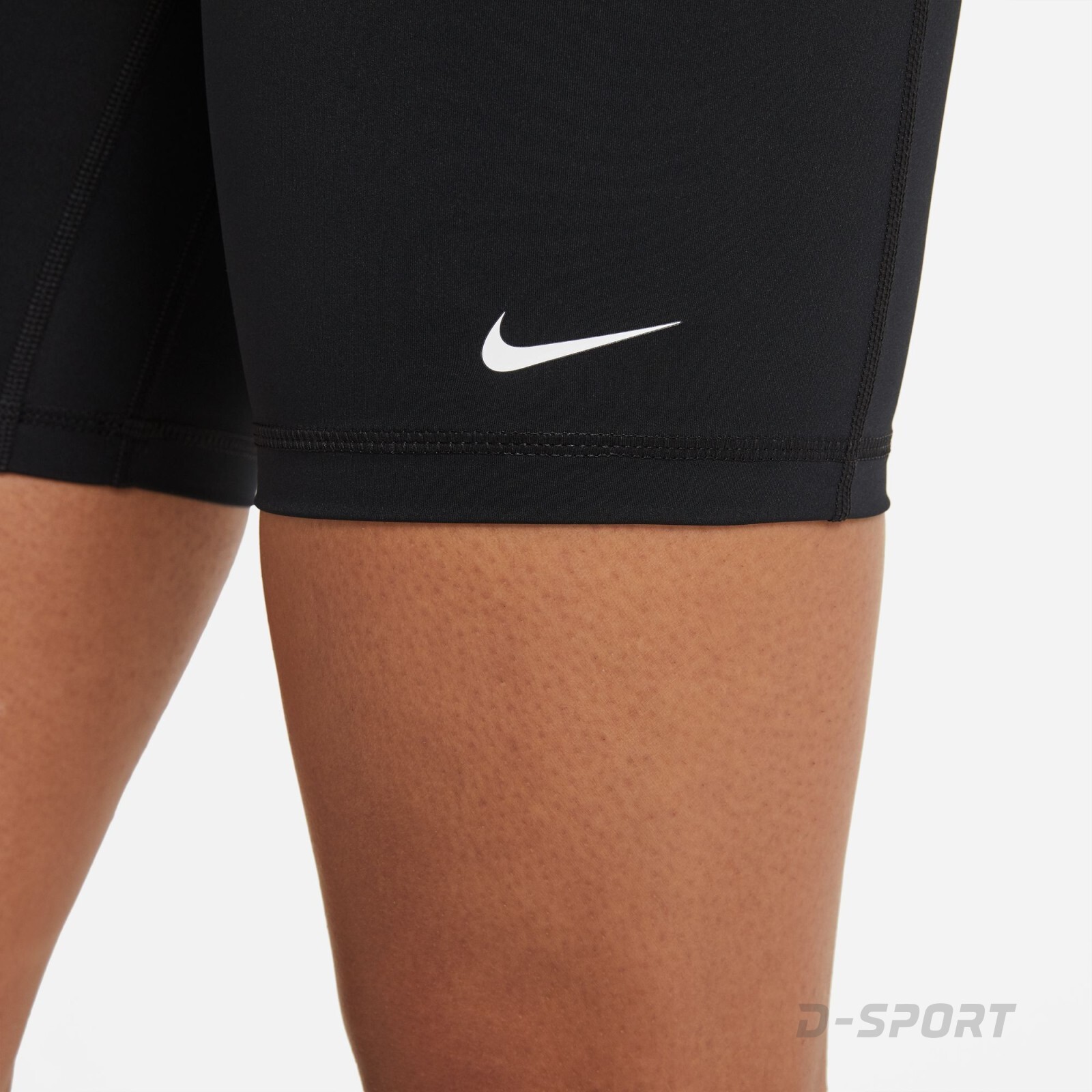Nike Pro 365