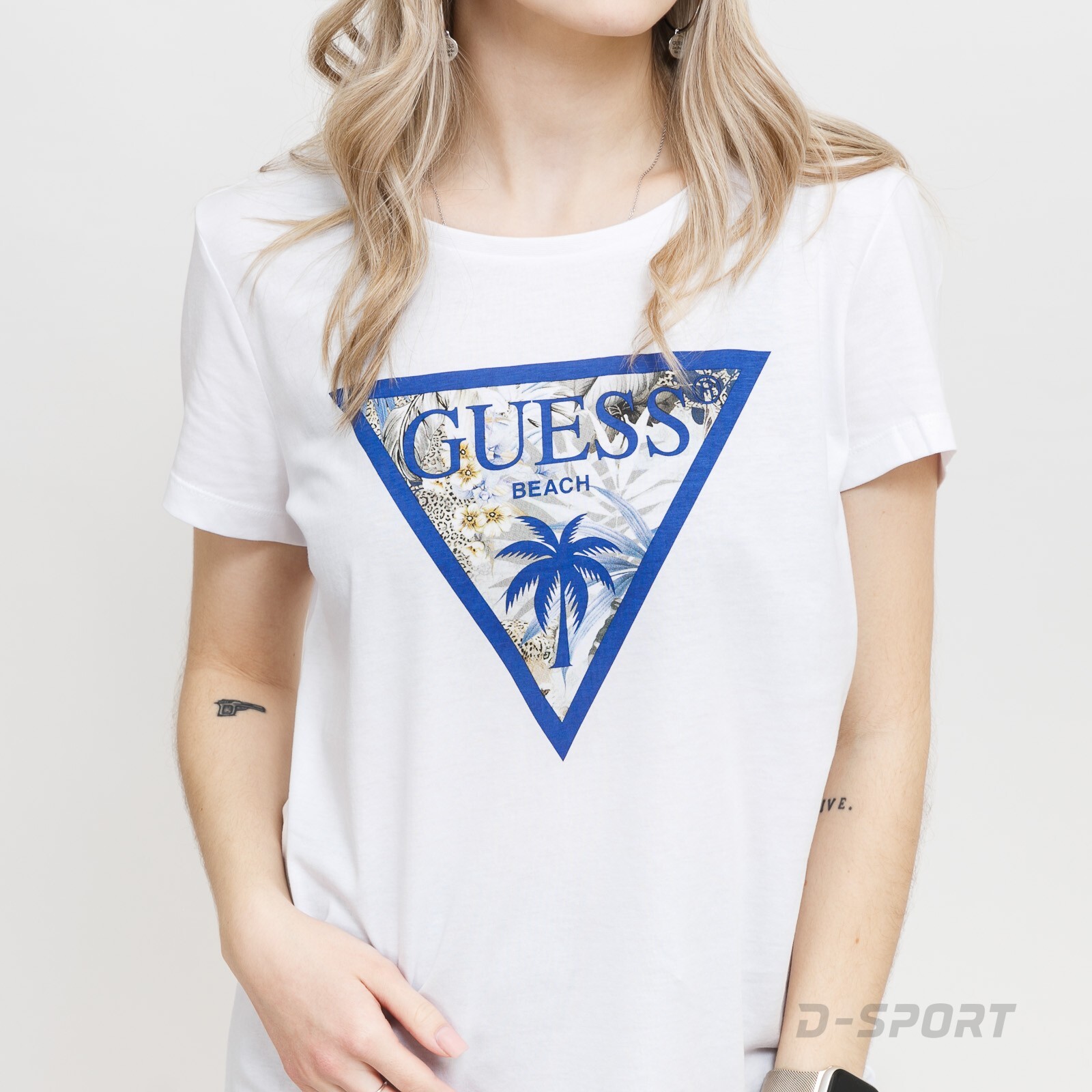 GUESS SS CN TRIANGLE LOGO