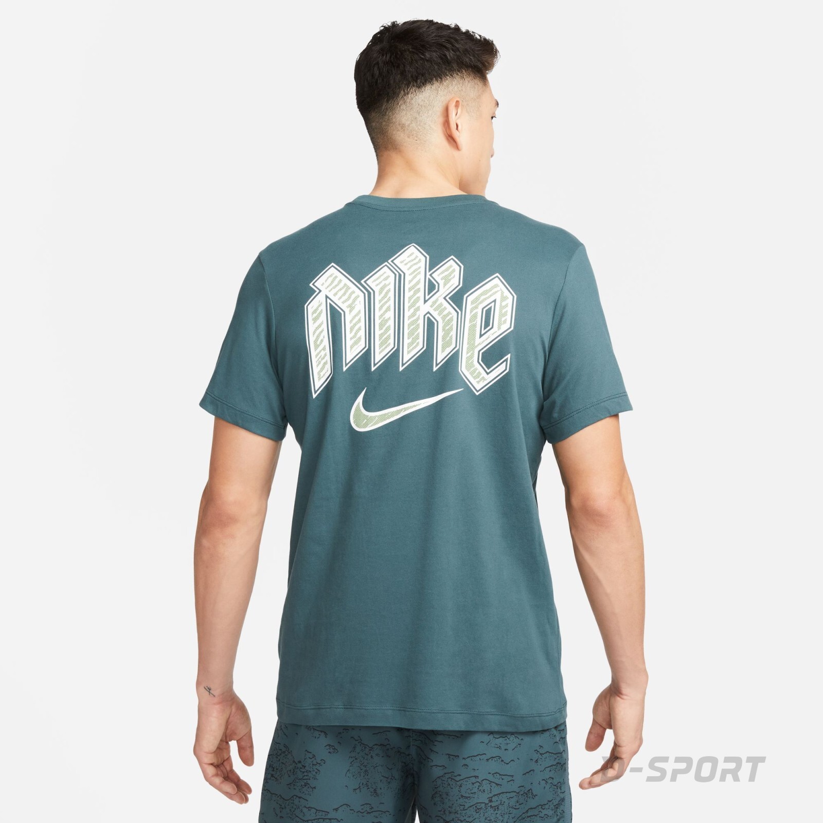 Nike Dri-FIT Run Division