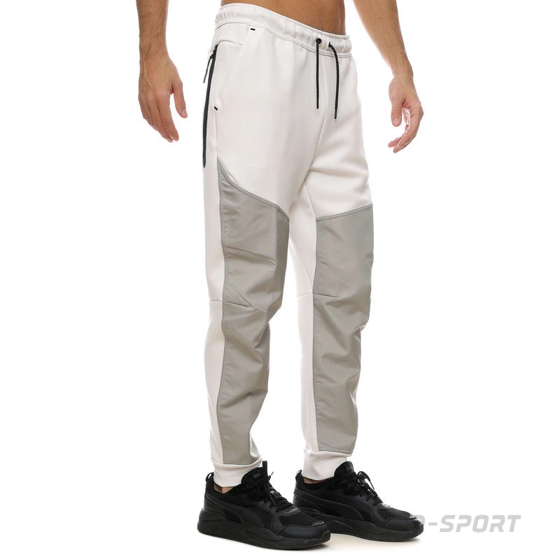 NIKE SPORTSWEAR TECH FLEECE CO