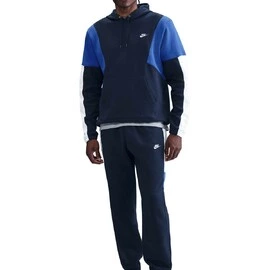 Nike Sportswear Club