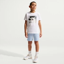 Nike Sportswear Club