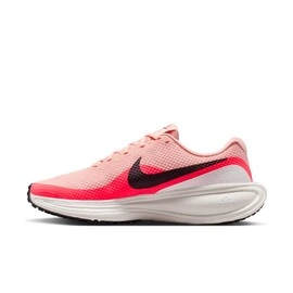 Nike Revolution 8