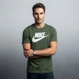 Nike Sportswear Club T-shirt